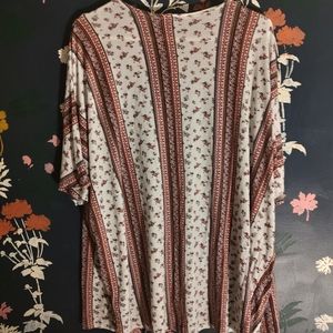 Bongo Floral Pattern Short Sleeve Kimono
